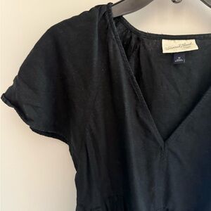 Universal Thread Black V-Neck Tiered Dress